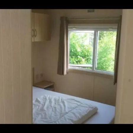 Te Huur Op *****camping Terspegelt 4 Personen Chalet Eersel