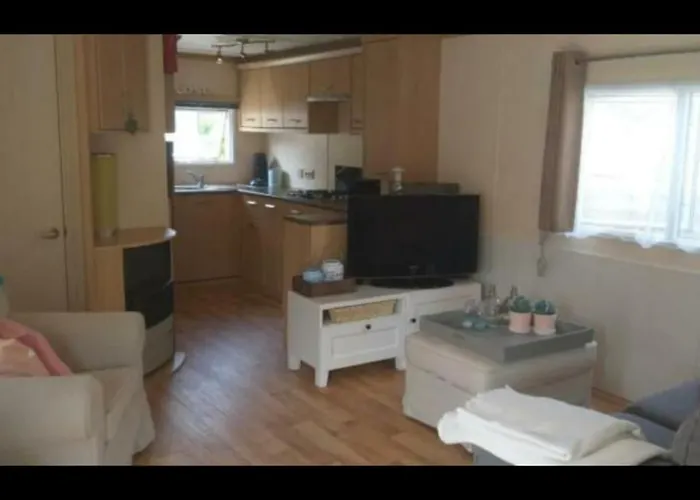 Te Huur Op *****camping Terspegelt 4 Personen Chalet Eersel