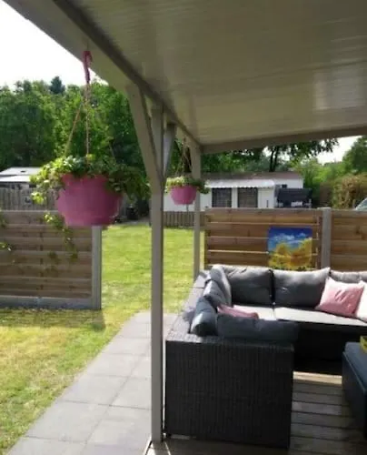 Te Huur Op *****camping Terspegelt 4 Personen